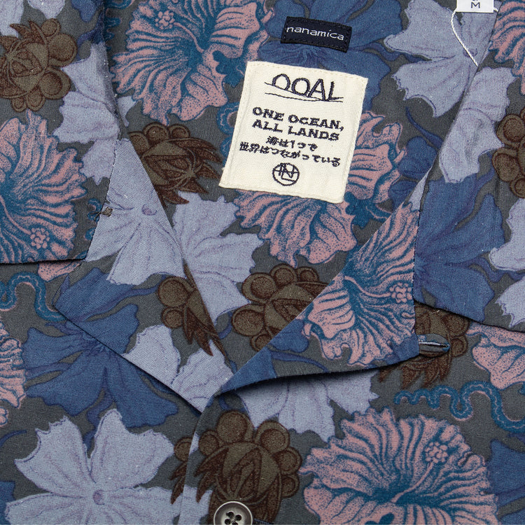 Nanamica - Nanaloha S/S Shirt
Style # S26SG065U
Color : Navy