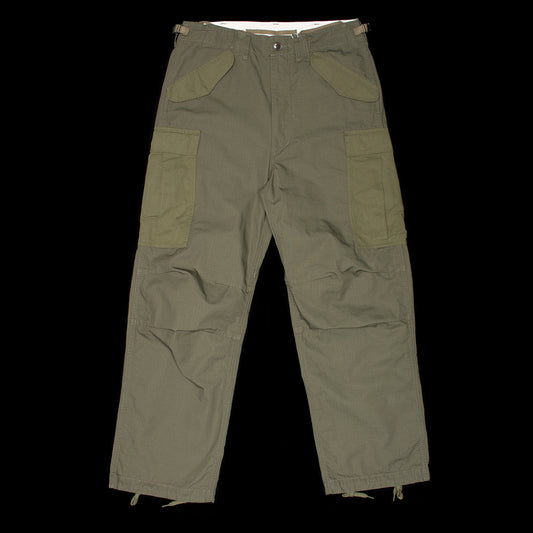 Nanamica - Cargo Pants

Style # S255C089U
Color : Olive Drab