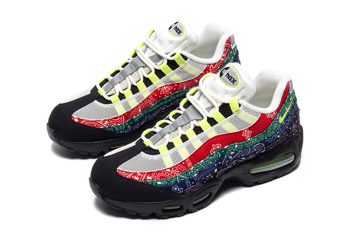 Nike - Air Max 95 Big Bubble
Style # IQ0620-100
Color : Sail / Volt / University Red / Sport Green&nbsp;