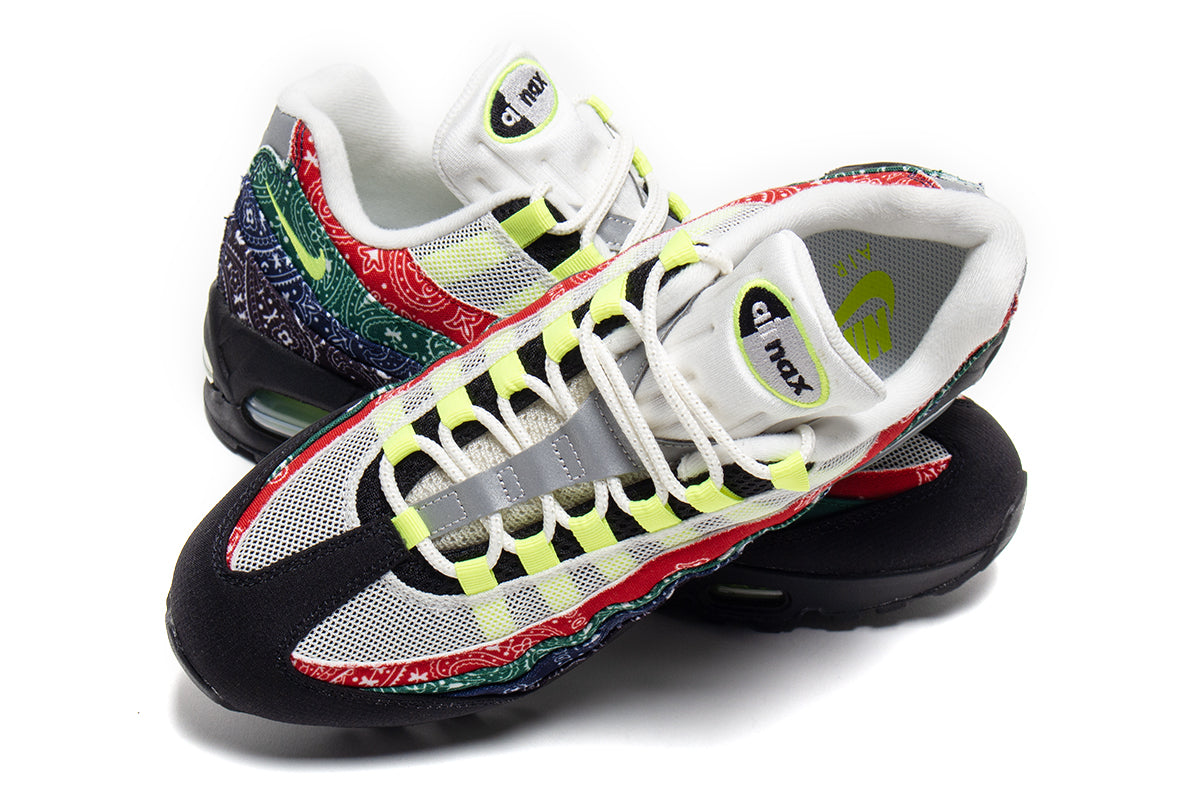 Nike - Air Max 95 Big Bubble
Style # IQ0620-100
Color : Sail / Volt / University Red / Sport Green&nbsp;
