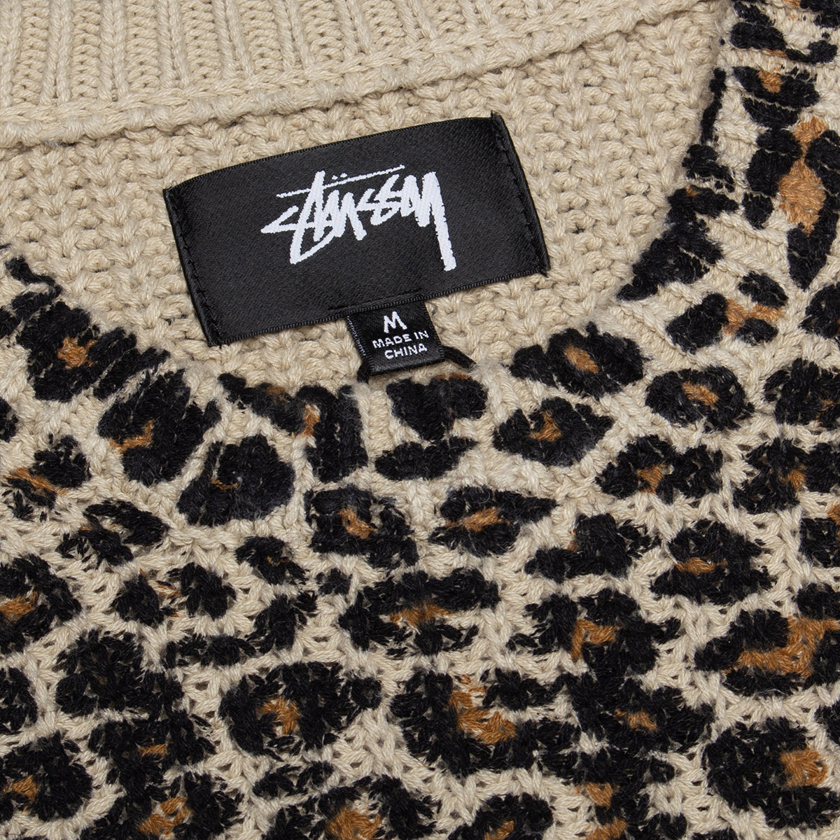 Stussy - Leopard Sweater
Style # 117287
Color : Leopard
