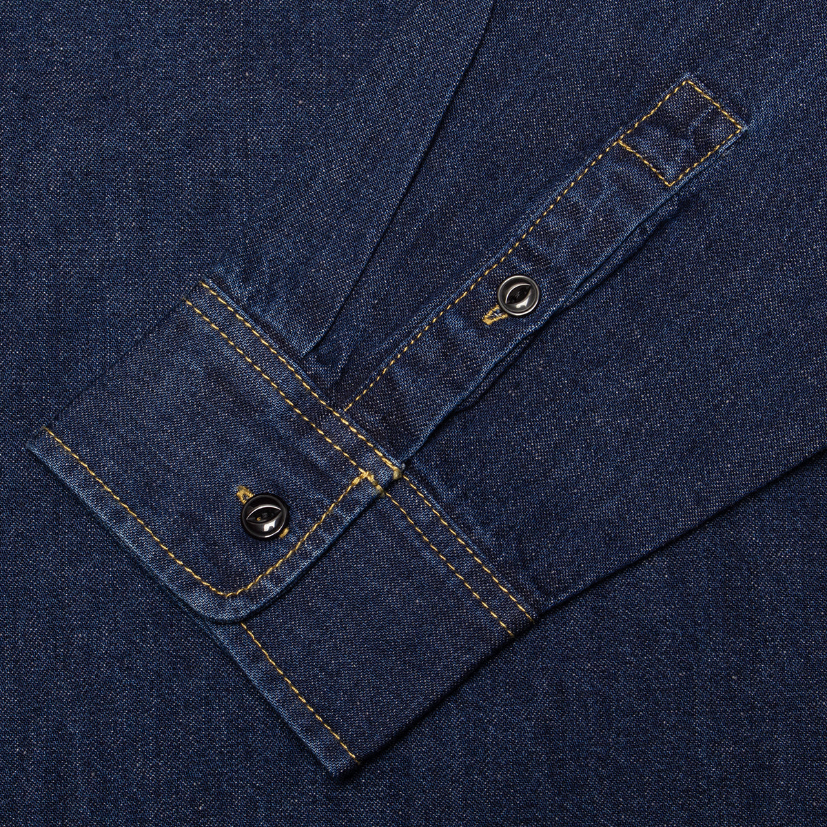 Stussy - Work Denim Shirt
Style # 1110376
Color : Dark Denim