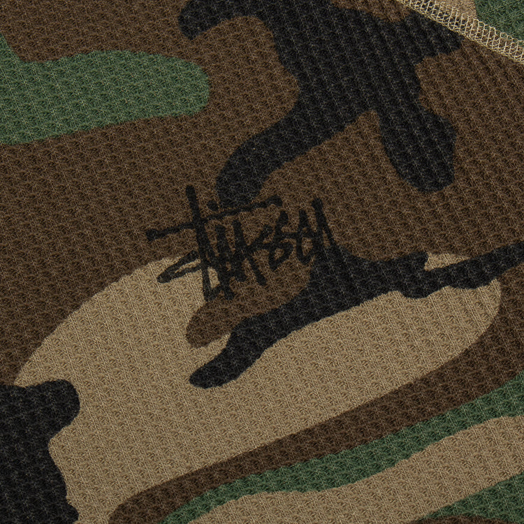 Stussy - Raglan Thermal Basic Stock
Style # 1140356
Color : Woodland Camo