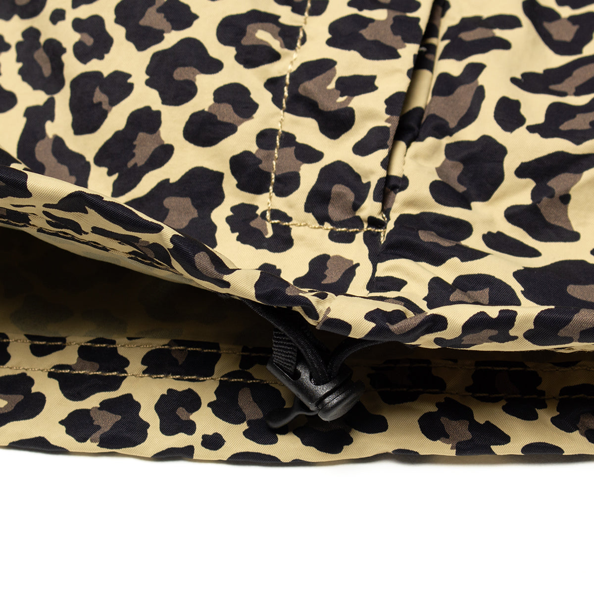 Stussy - Lightweight Hooded Jacket
Style # 115900
Color : Cheetah