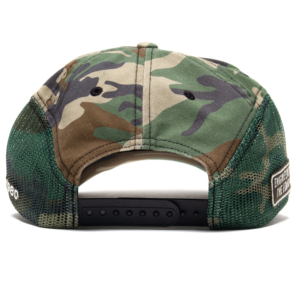 Stussy - LP Service Mesh Strapback Cap
Style # 1311205
Color : Camo