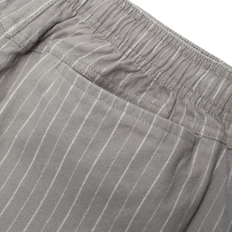Stussy - Baggy Beach Short
Style # 112347
Color : Grey