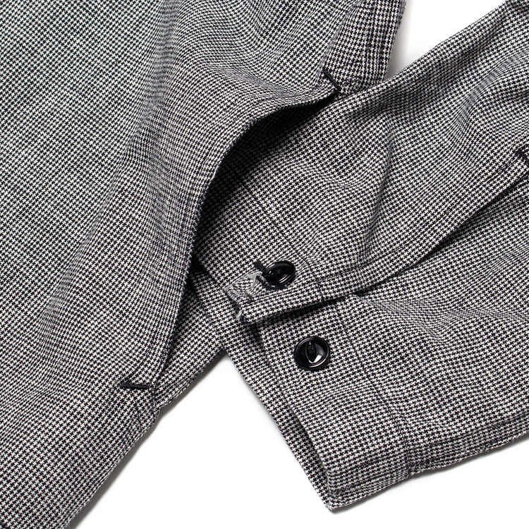 Engineered Garments - Cagoule Shirt
Style # 26S1A010
Color : Black / Grey
