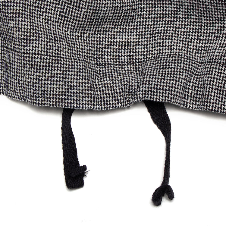 Engineered Garments - Cagoule Shirt
Style # 26S1A010
Color : Black / Grey