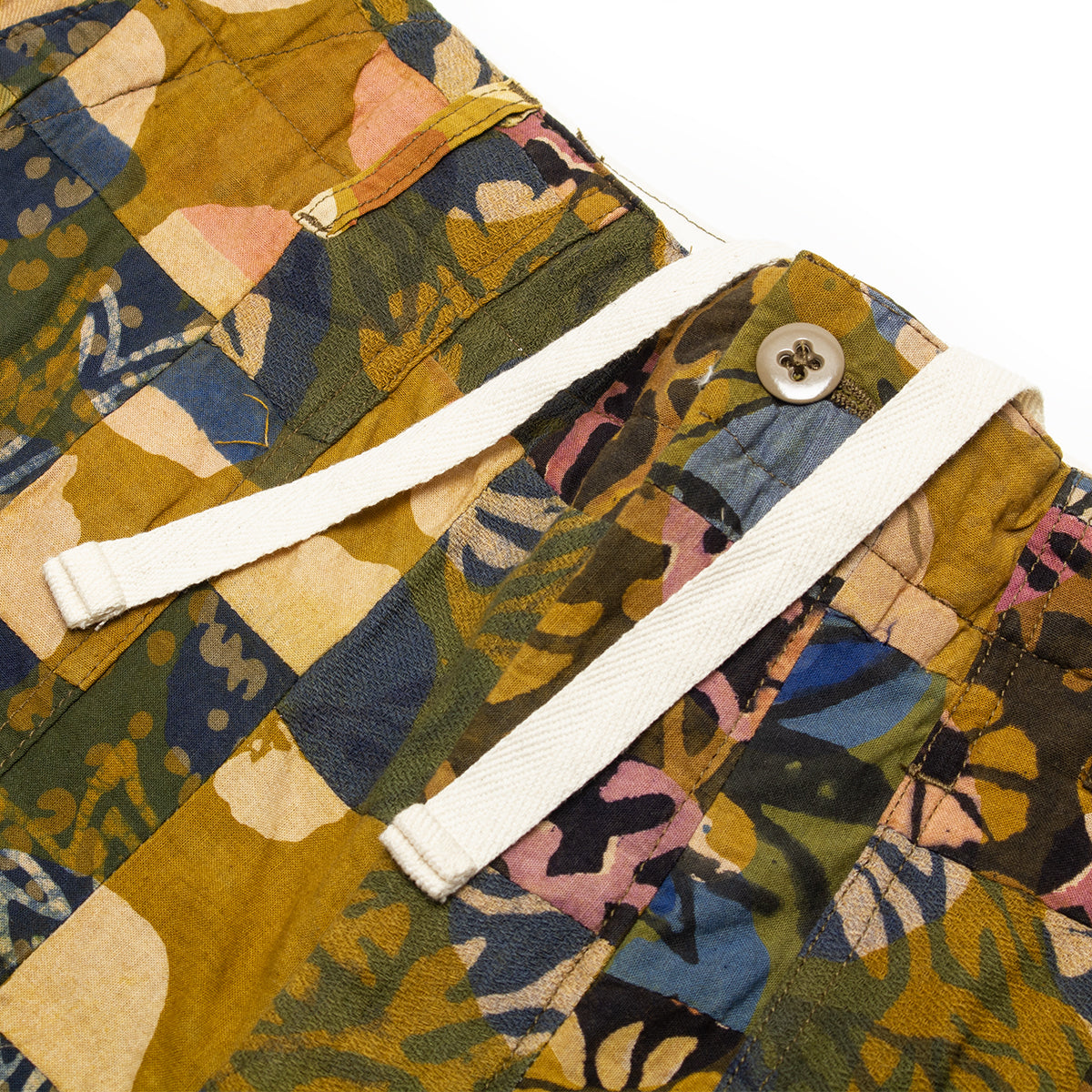 Engineered Garments - Fatigue Short
Style # 26S1E003
Color : Olive