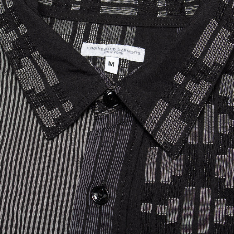 Engineered Garments - Work Shirt
Style # 26S1A007
Color : Black / Grey