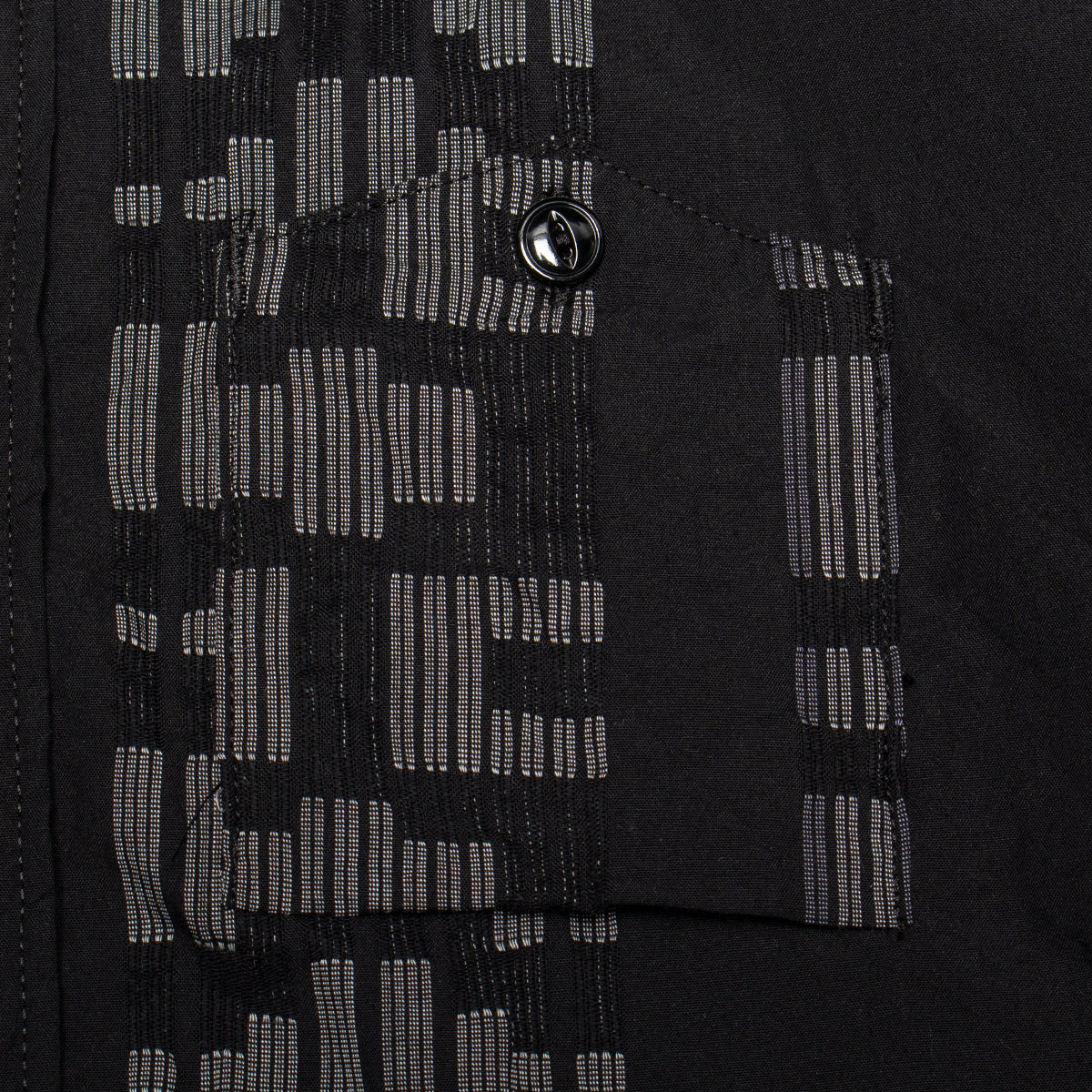 Engineered Garments - Work Shirt
Style # 26S1A007
Color : Black / Grey