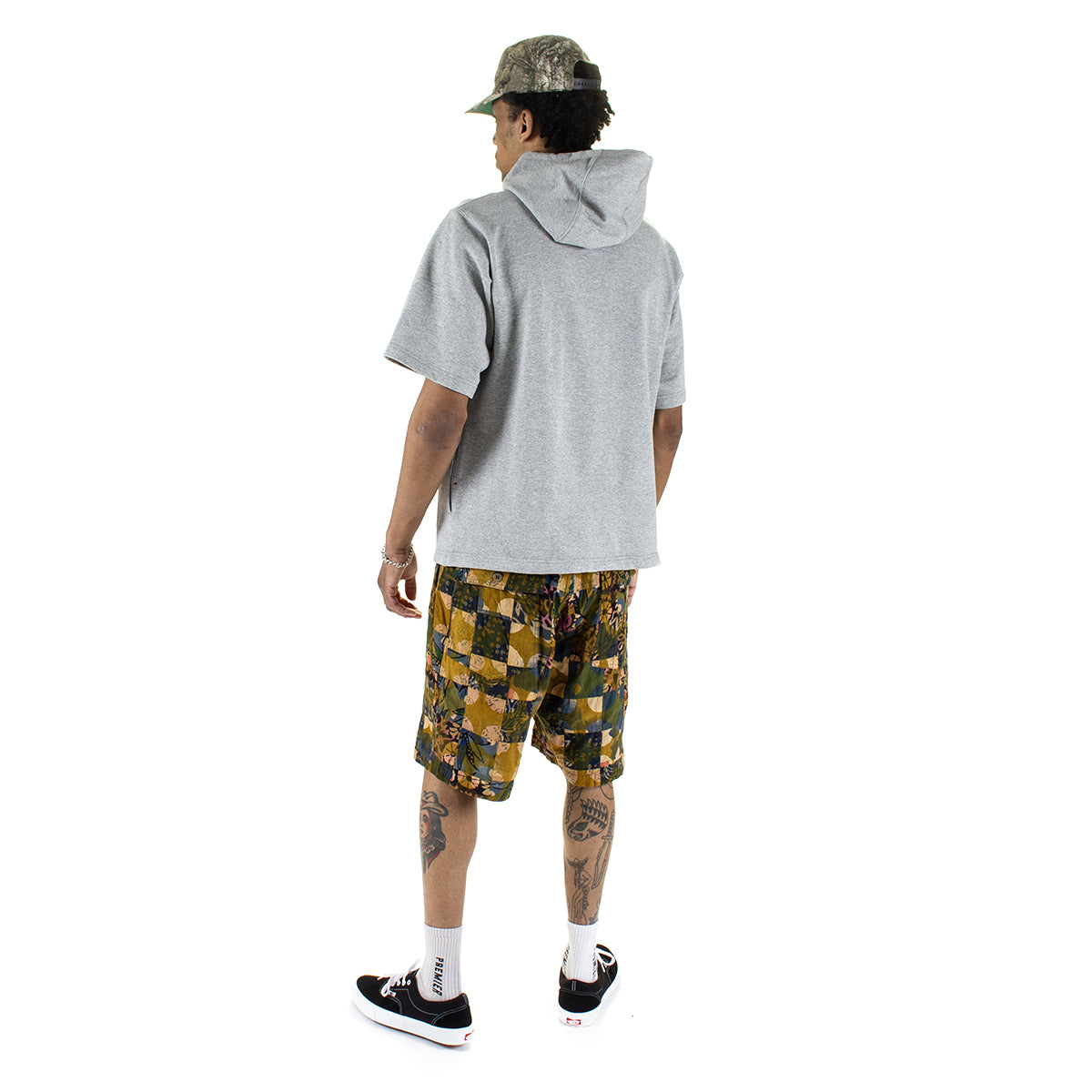Engineered Garments - Fatigue Short
Style # 26S1E003
Color : Olive