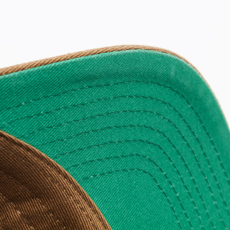 Stussy -&nbsp;Big Stock Mid Depth Hat
Style # 1311145
Color : Tobacco