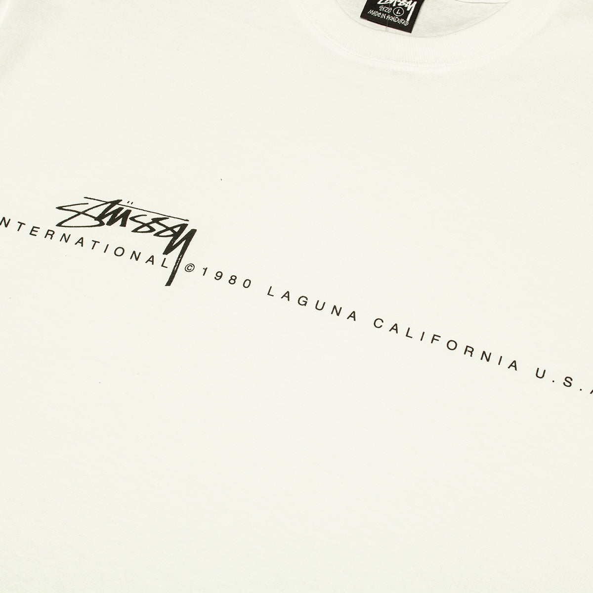 Stussy - Smooth 80 T-Shirt
Style # 1905080
Color : White