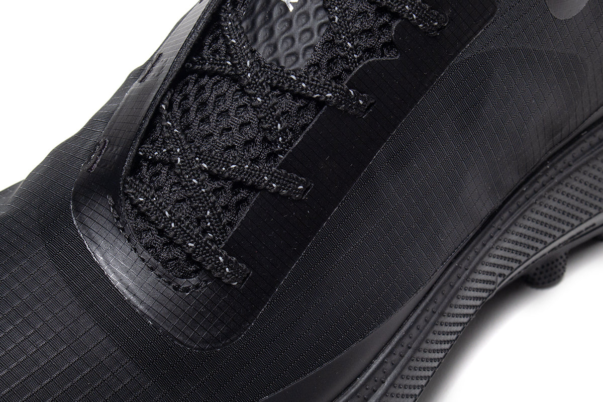 Satisfy - The Rocker
Style # 40002-02000
Color : Jet Black