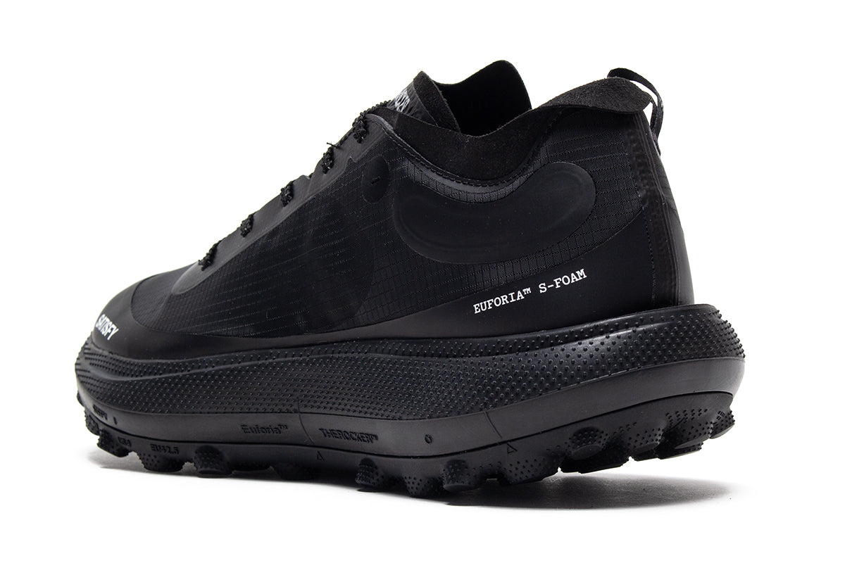 Satisfy - The Rocker
Style # 40002-02000
Color : Jet Black