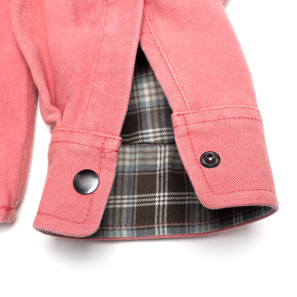 Stussy - Heavy Washed Canvas Shirt
Style # 1110355
Color : Berry