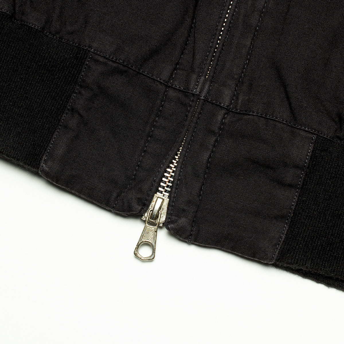 Stussy - Flight Bomber
Style # 115837
Color : Black