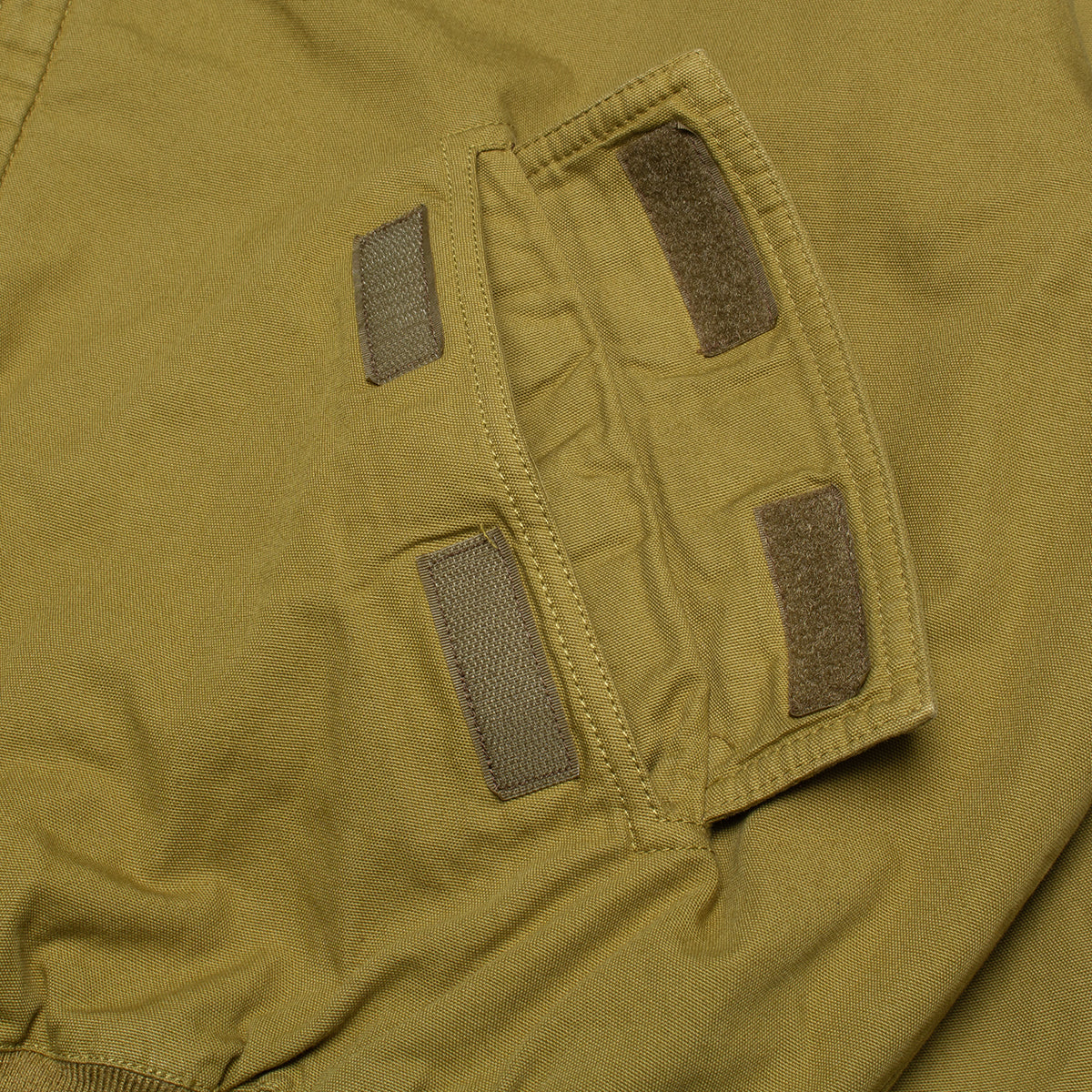 Stussy - Flight Bomber
Style # 115837
Color : Golden Olive