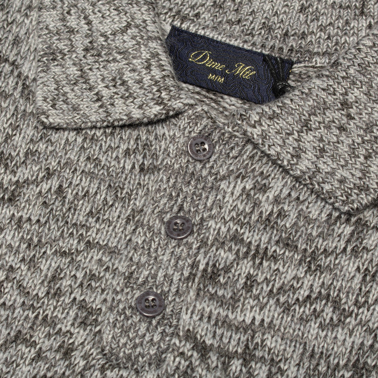 Dime - Knitted Polo
Color : Static Grey
