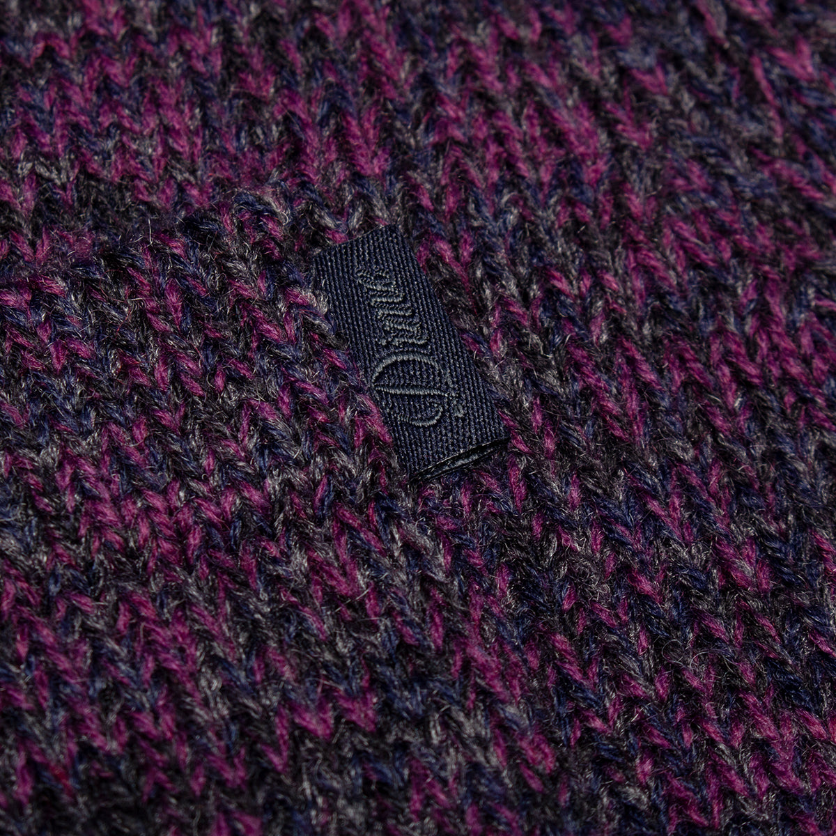 Dime - Knitted Polo
Color : Static Purple