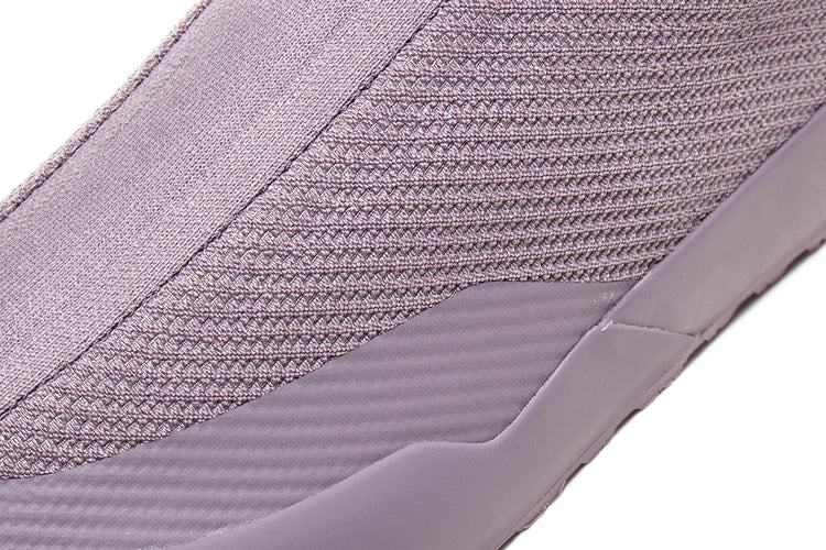 Arcteryx - Kragg
Color : Moondrop