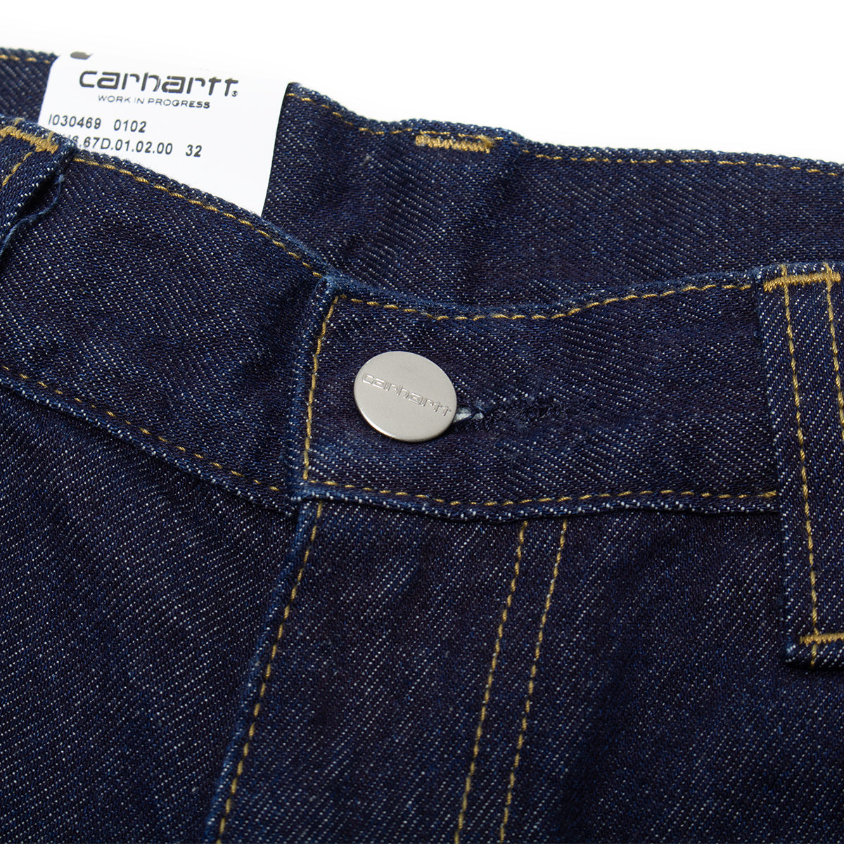Carhartt WIP - Landon Short
Style # I030469_01_02
Color : Blue Rinsed