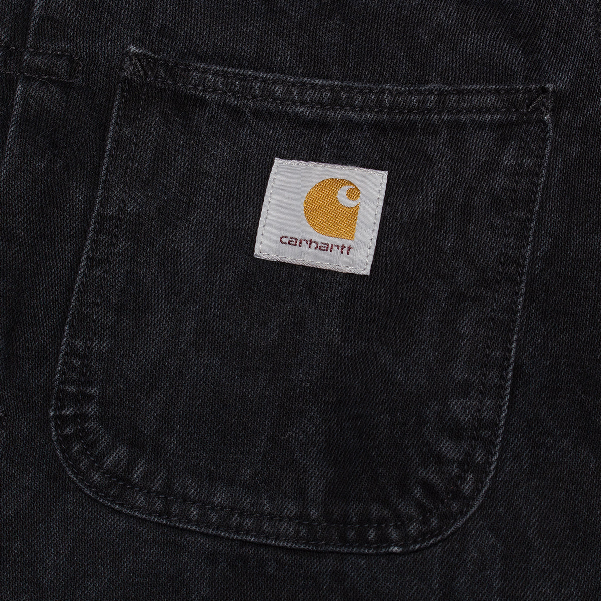 Carhartt WIP - Belmar Jacket
Style # I036586-3R2
Color : Snake Camo / Black