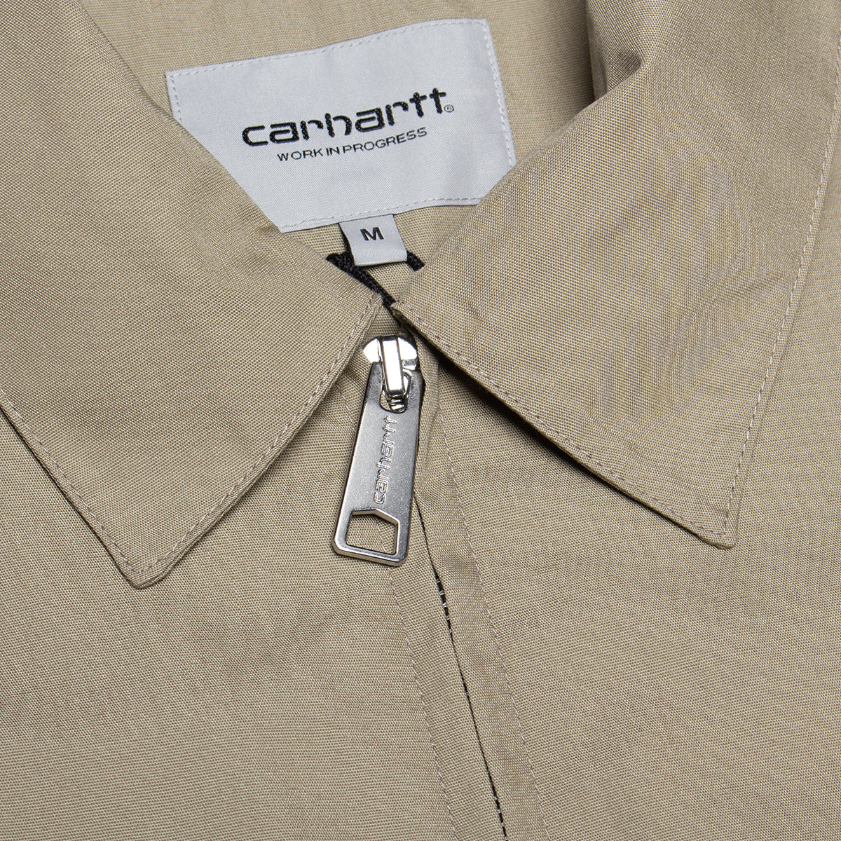 Carhartt WIP - Postal Zip Shirt
Style # I0361189-3MS
Color : Iroko / Black
