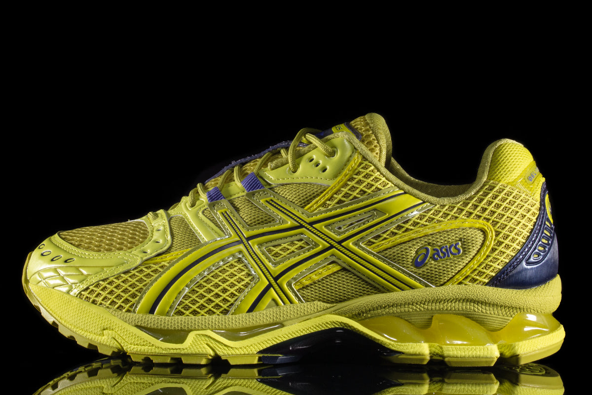 Asics - Gel-Nimbus 10.1
Style # 1203A599.300
Color : Kelp / Lemon Spark