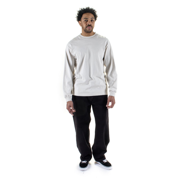 Carhartt WIP - Everson Pant
Style # I036310-3HV
Color : Black Everson Print / Palisander