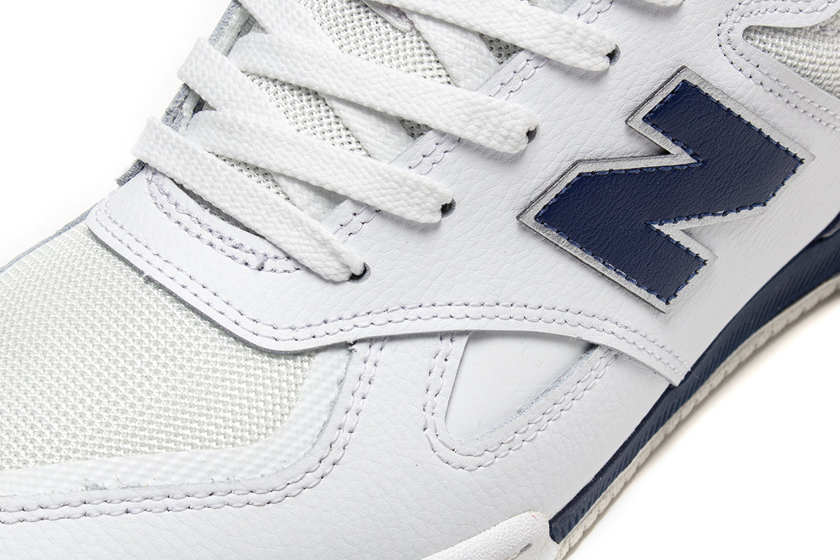 New Balance Numeric - 600
Style # NM600TTN
Color : White / Navy