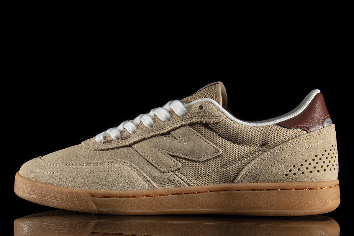 New Balance Numeric - 440 Low V2
Style # NM440JL2
Color : Incense / Rich Oak