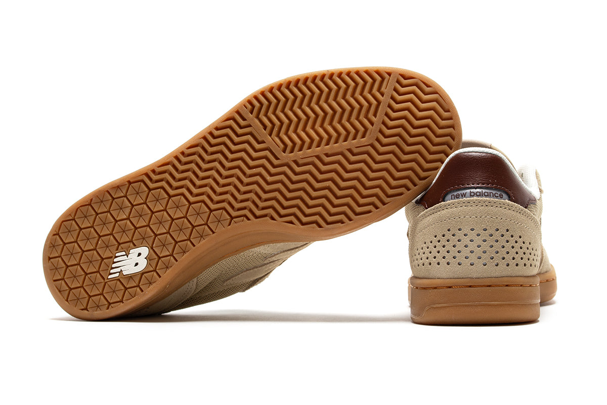 New Balance Numeric - 440 Low V2
Style # NM440JL2
Color : Incense / Rich Oak