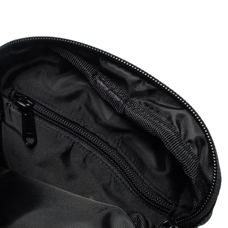 Carhartt WIP | Prescott Shoulder Pouch
Style # I036283_89_XX
Color : Black