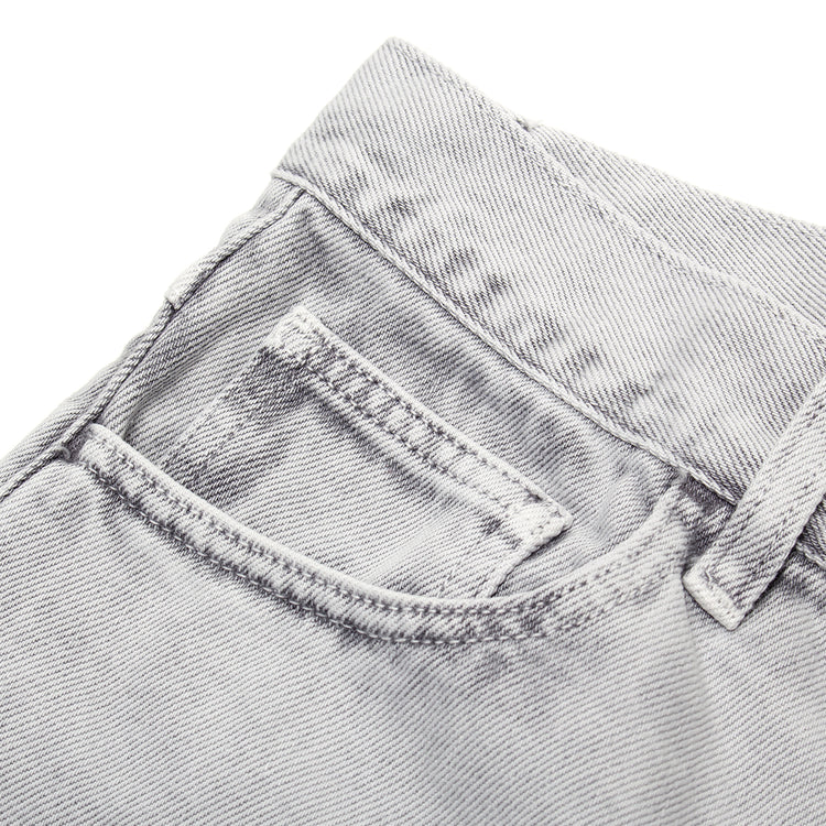 Carhartt WIP - Women's Brandon Short
Style # I036530_89_5F
Color : Black Chalk Wash