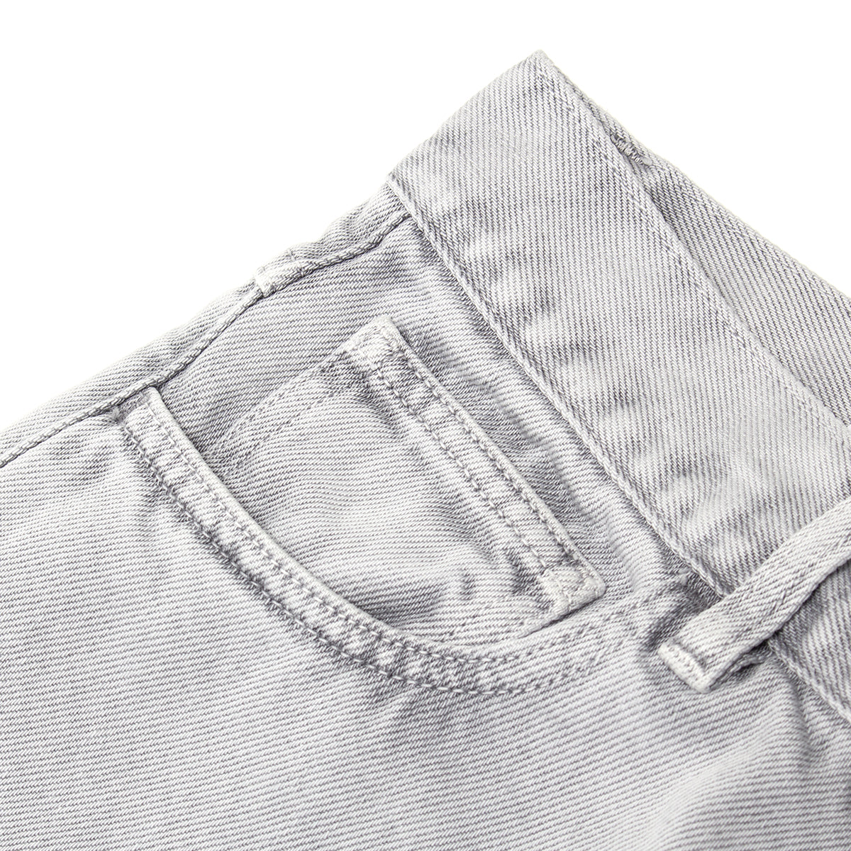 Carhartt WIP - Women's Brandon Pant
Style # I033746_89_5F
Color : Black (Chalk Wash)