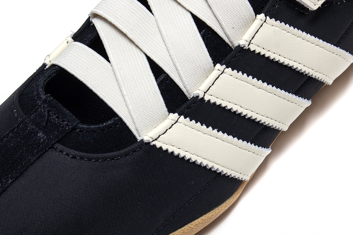 Adidas Originals - Tokyo MJ&nbsp;
Style # JR4790
Color : Core Black / Cream White / Gold Metallic