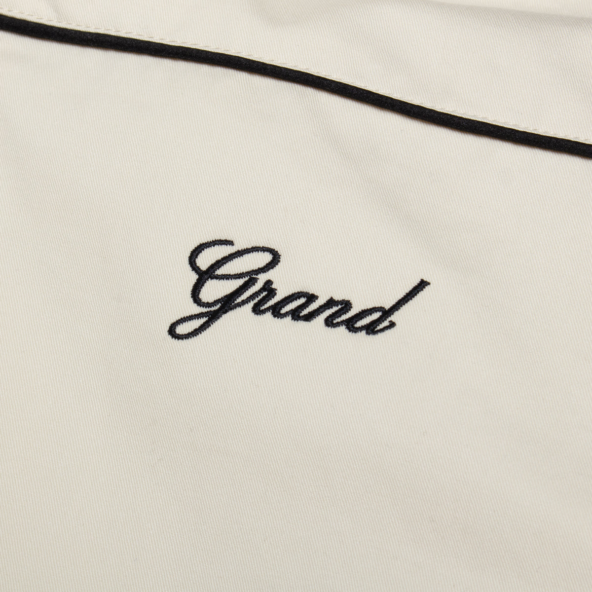 Grand Collection - Harrington Jacket
Color : Cream
