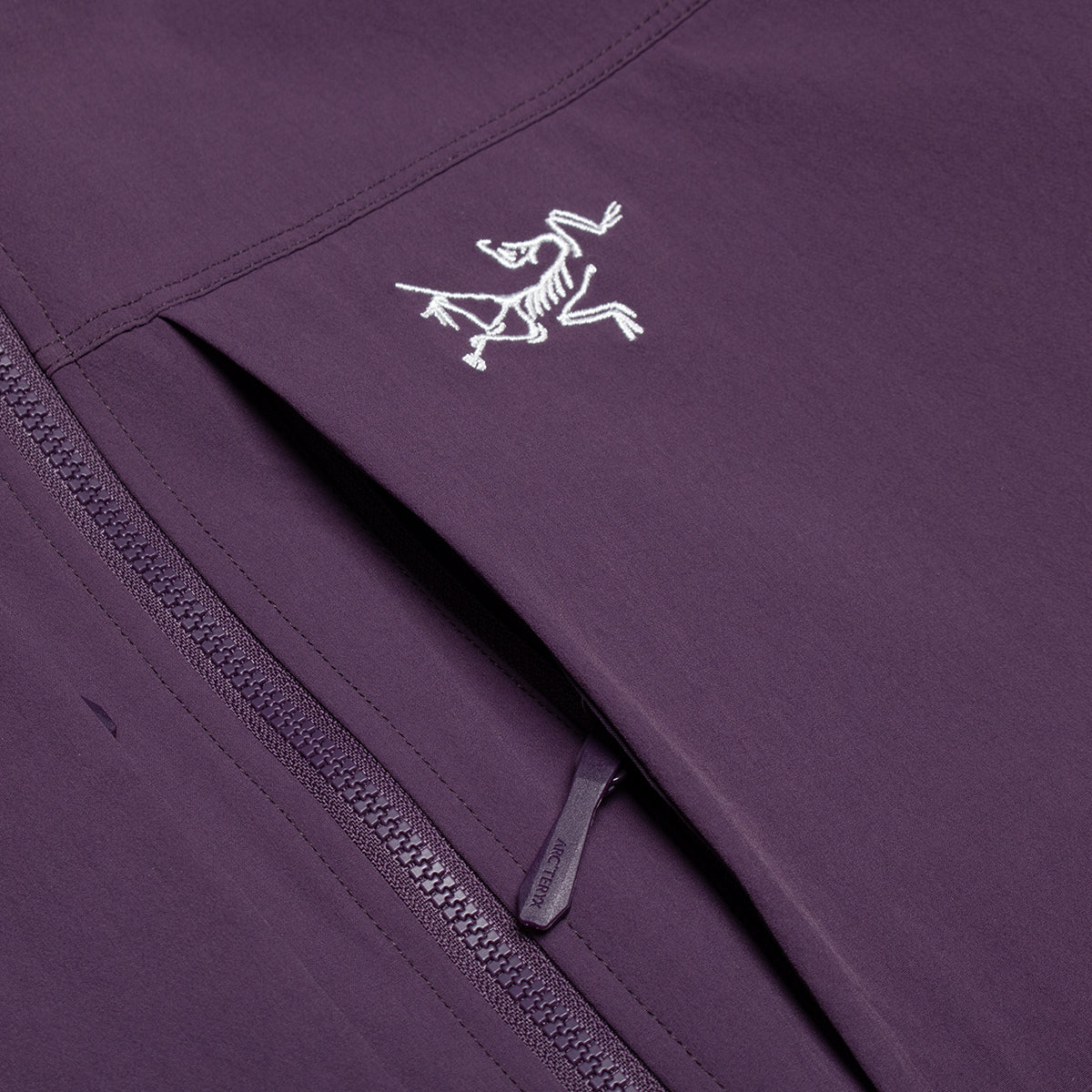 Arcteryx - Gamma Hoody
Color : Moondrop