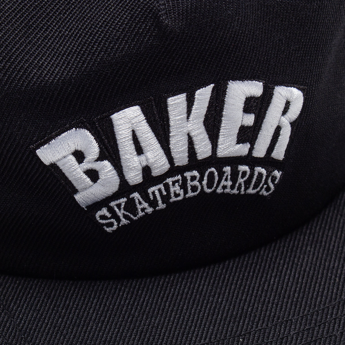 Baker - Arch Logo Hat
Color : Black