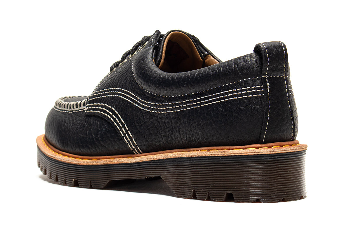 Dr. Martens - Lowell
Style # 42445001
Color : Black