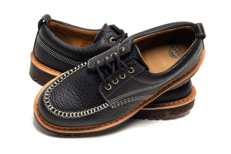 Dr. Martens - Lowell
Style # 42445001
Color : Black