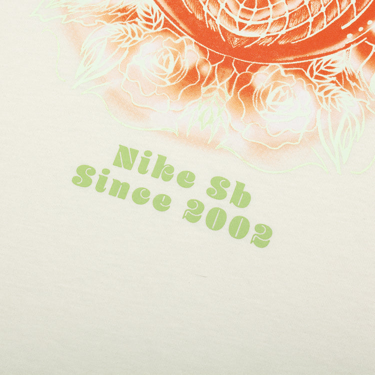 Nike SB - Som Yum T-Shirt
Style # IH1478-113
Color : Coconut Milk