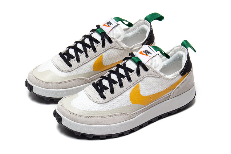 Nike - General Purpose Shoe
Style # DA6672-100
Color : Summit White / University Gold / Birch
