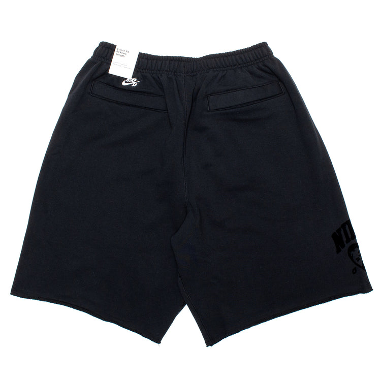 Nike SB - GFX Fleece Short
Style # IF1602-010
Color : Black / White