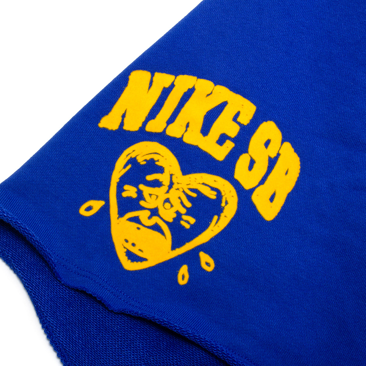 Nike SB - GFX Fleece Short
Style # IF1602-480
Color : Game Royal / University Gold