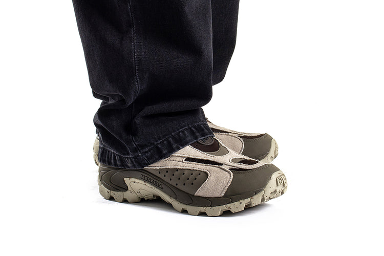 Merrell - Moc Speed Streak Evo
Style # J007207
Color : Fawn / Black