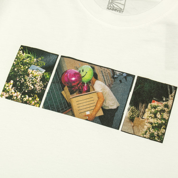 Rassvet - Please Smile Now T-Shirt
Color : White