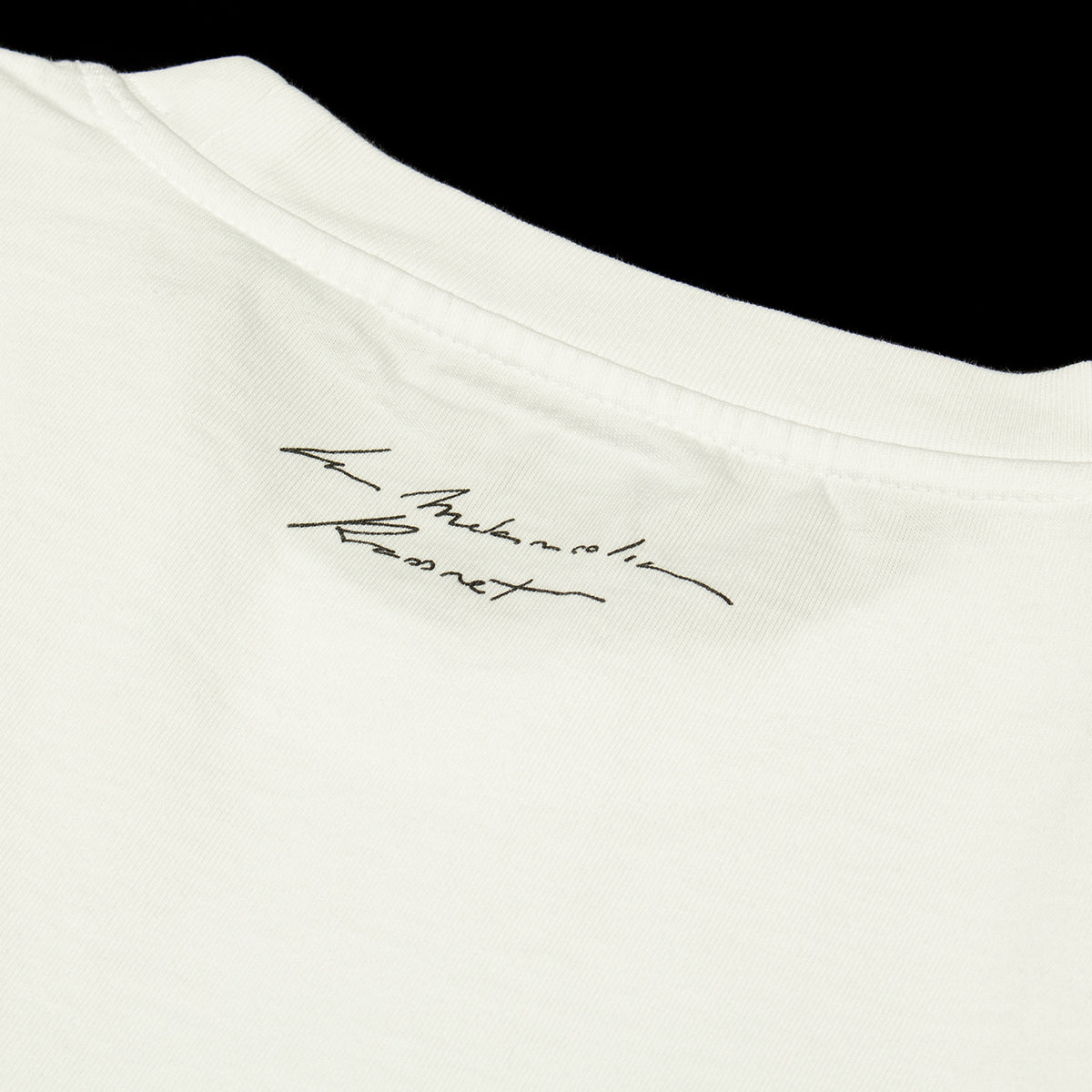 Rassvet - Please Smile Now T-Shirt
Color : White